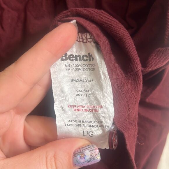 ✨Bench Maroon Button Down Short Sleeve Sz Large Tee✨ - Picture 5 of 6